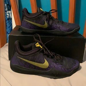 Mamba Range Nike shoes